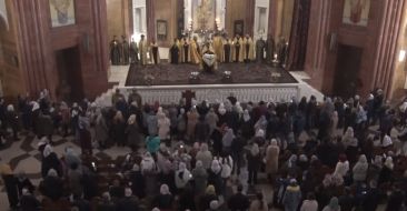 Great Thursday ceremonies at the Armenian Church in Moscow