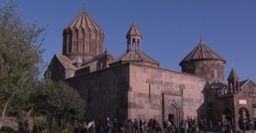 Komitas liturgy performed by "Hover" choir