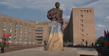 Statue of Aram Manukyan was unveiled in Yerevan