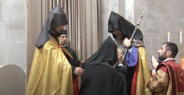 Catholicos of All Armenians Received the Newly Ordained Priests