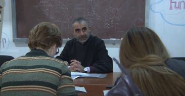 Grabar Lessons at the Araratian Pontifical Diocese