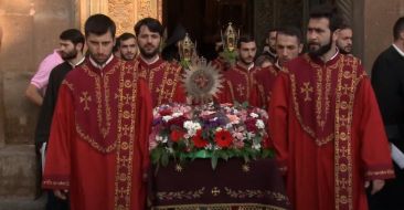 Procession of the Cross on Feast of the Exaltation of the Holy Cross