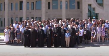 Catholicos of All Armenians Met Pilgrims