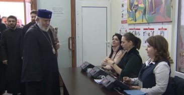 Catholicos of All Armenians Voted in Armenia National Parliamentary Elections