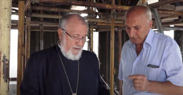 The Catholicos of All Armenians got acquainted with the restoration works of frescoes of the Cathedral