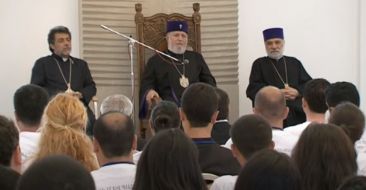 Catholicos of All Armenians met the participants of the 3rd Pan-(ACYO) World Assembly