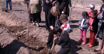 Tree Planting Project for the “Eornekyan” Kindergarden in Arevadasht Village