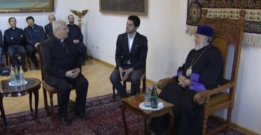 His Holiness Karekin II Received Group of Italian Catholic Pilgrims