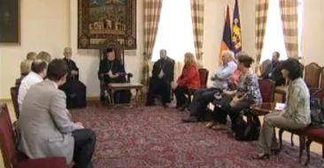 Catholicos of All Armenians Receives President of Habitat International