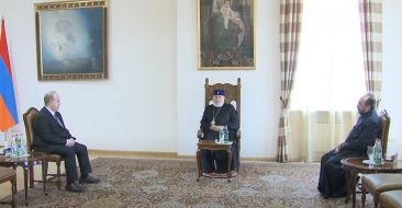 Catholicos of All Armenians Received Newly Appointed Governor of Shirak