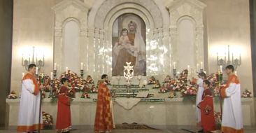 Candlelight Divine Liturgy at St. Gregory the Illuminator Mother Cathedral of yerevan-2016