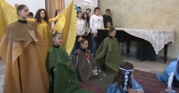 Sunday school students celebrate the Feast of Apostles St. Thaddeus and St. Bartholomew