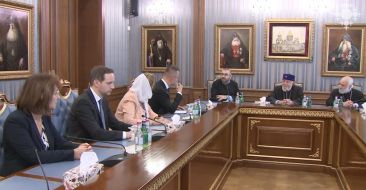 The visit of the Minister of Foreign Affairs and Trade of Hungary to the Mother See of Holy Etchmiadzin