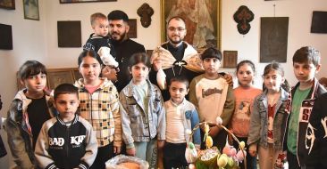 The young people of the Armenian Diocese of Georgia went on a pilgrimage to the Armenian villages of the Marneuli region