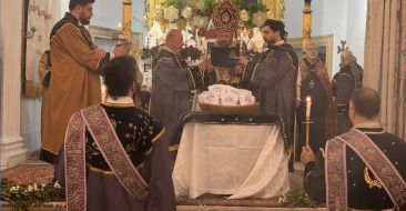 Հոգեգալստյան տոնին Սուրբ Պատարագ է մատուցել Պոլսի հայոց պատրիարքը