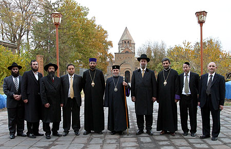 Chief Rabbi of Israel Visits Holy Etchmiadzin