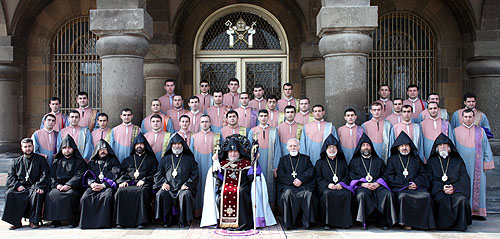 35 New Deacons Ordained in Holy Etchmiadzin