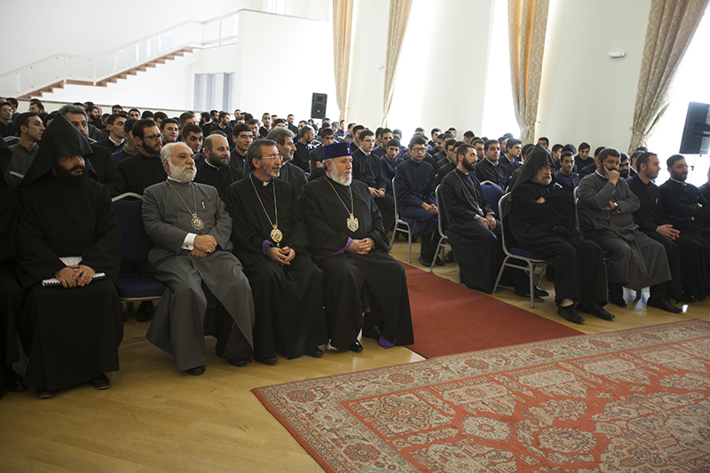 Защита архимандритской диссертации в Первопрестольном Святом Эчмиадзине