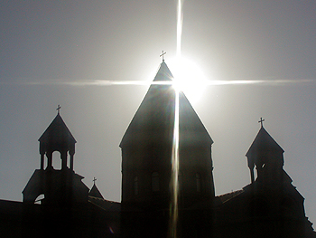 MESSAGE OF HIS HOLINESS KAREKIN II CATHOLICOS OF ALL ARMENIANS  ON THE VICTORY DAY 