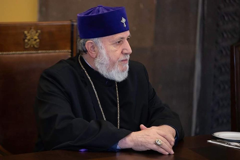 Catholicos of All Armenians Congratulated the Administrative Staff of the Mother See