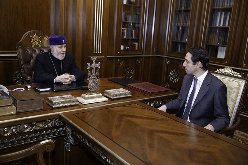 Catholicos of All Armenians Received the Mayor of Yerevan